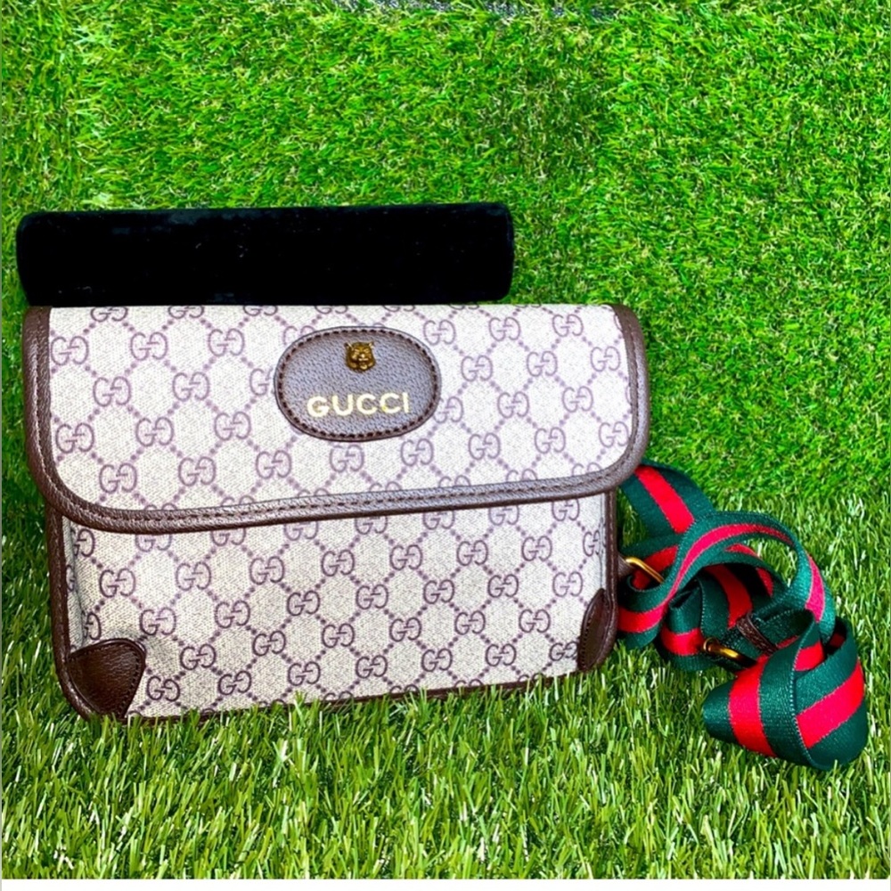 Small Messenger Bag